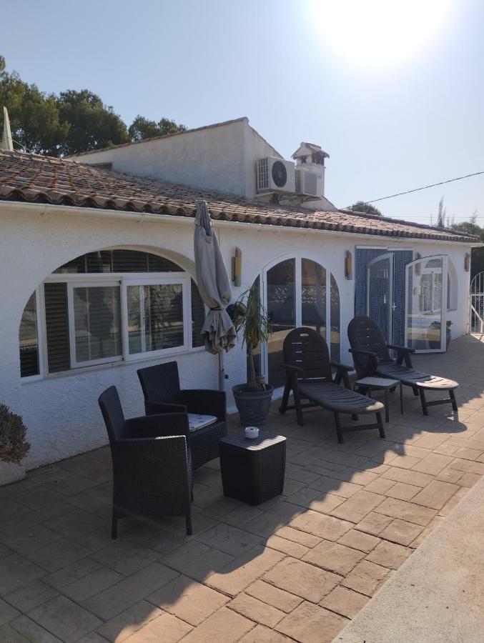 El Romarel Bed & Breakfast L'Alfàs del Pi Exterior photo